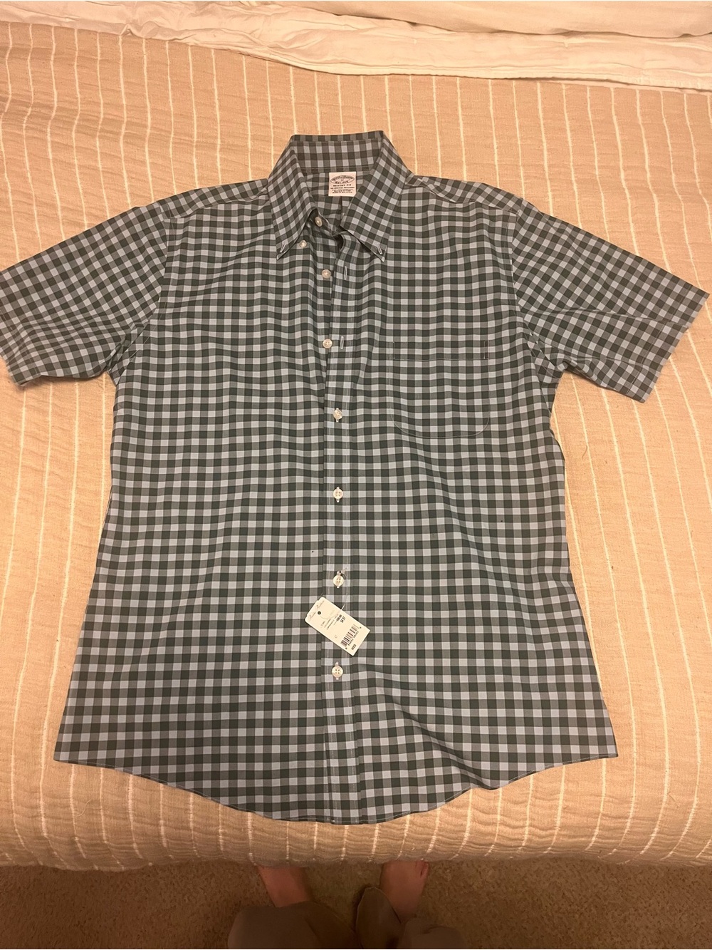 NWT - brooks brothers regent fit short sleeve shirt